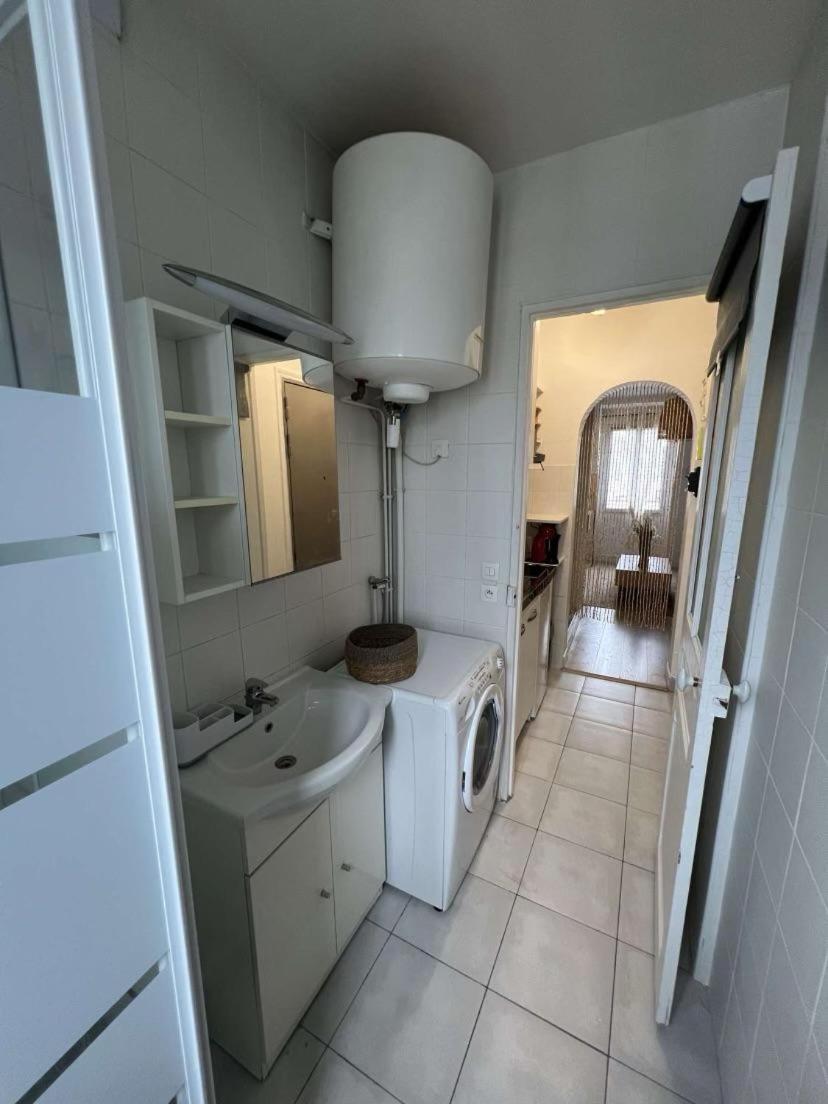 Charmant Appartement Aux Portes De Paris - 2Pax Saint-Ouen  Esterno foto
